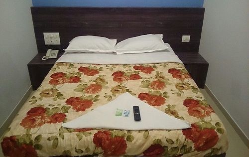 Hotel Oyo 3630 Ajwa 3*
